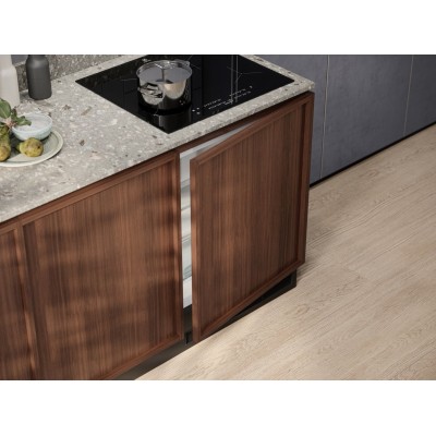 Морозильна камера Electrolux вбуд., 82x56х55, 90л, А+, ST, білий (LYB2AE82S) Морозильна камера Electrolux вбуд., 82x56х55, 90л, А+, ST, білий (LYB2AE82S)