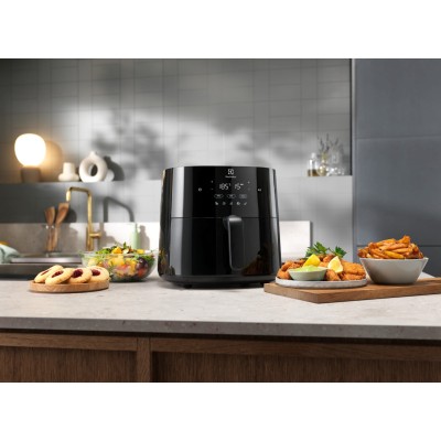 Мультипіч Electrolux 1350Вт, чаша-3.3л, сенсорне керування, 5 авто. програм, пластик, чорний (EAF3B) Мультипіч Electrolux 1350Вт, чаша-3.3л, сенсорне керування, 5 авто. програм, пластик, чорний (EAF3B)