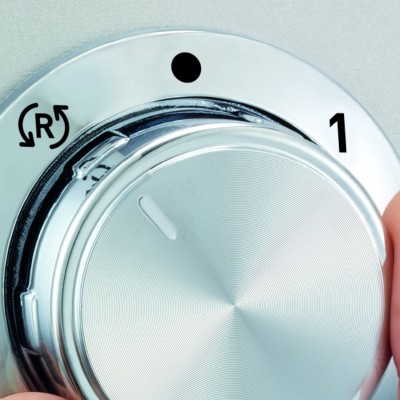 М'ясорубка Tefal HV10 8in1, 2200Вт, 5.5кг/хв, 3 решітки, насадка для ковбас, кеббе, 3 терки, метал (NE858D38) М'ясорубка Tefal HV10 8in1, 2200Вт, 5.5кг/хв, 3 решітки, насадка для ковбас, кеббе, 3 терки, метал (NE858D38)