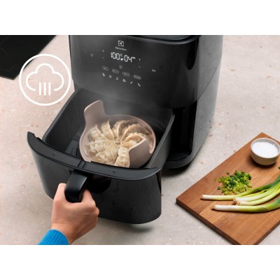 Мультипіч Electrolux 1800Вт, чаша-6.8л, сенсорне керування, 6 авто. програм, пара, пластик, чорний (EAF7SB)