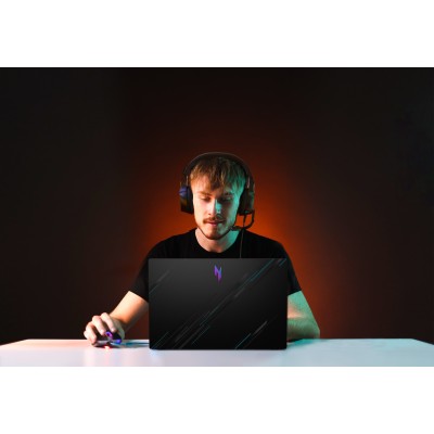 Ноутбук Acer Nitro V 15 ANV15-51 15.6" FHD IPS, Intel i7-13620H, 16GB, F1TB, NVD3050-6, Lin, чорний (NH.QNCEU.003)