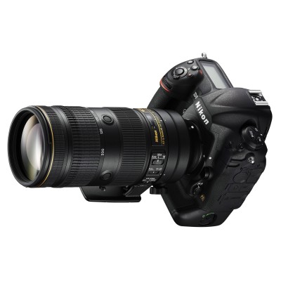 Об'єктив Nikon 70-200mm f/2.8E FL ED AF-S VR (JAA830DA) Об'єктив Nikon 70-200mm f/2.8E FL ED AF-S VR (JAA830DA)