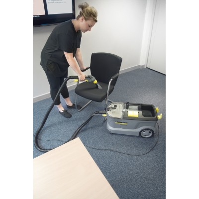 Пилосос професійний миючий Karcher Puzzi 10/1, 1250Вт, 254мБар, контейнер 10/9л, 10.5кг (1.100-131.0)
