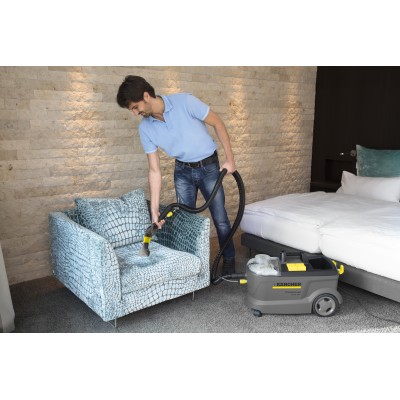 Пилосос професійний миючий Karcher Puzzi 10/1, 1250Вт, 254мБар, контейнер 10/9л, 10.5кг (1.100-131.0)