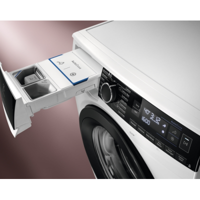 Пральна машина Electrolux фронтальна, 9кг, 1400, A+++, 66см, дисплей, пара, інвертор, автодоз, білий (EW6F3494ACU)