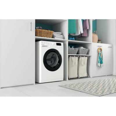 Пральна машина Indesit фронтальна, 6кг, 1000, A+++, 43см, дисплей, люк чорний, білий (OMTWSE61051WKUA)