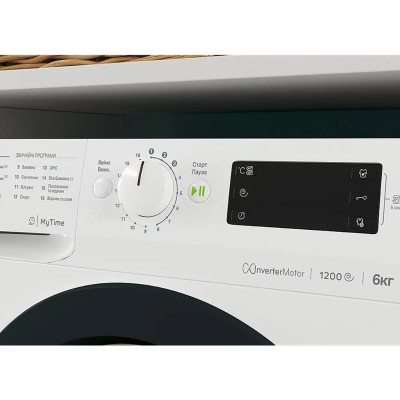 Пральна машина Indesit фронтальна, 6кг, 1200, A+++, 43см, дисплей, інвертор, люк чорний, білий (OMTWSE61293WKUA)