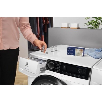 Прально-сушильна машина Electrolux фронтальна, 10(6)кг, 1600, А, 63см, дисплей, пара, інвертор, heat pump, білий (EW9W161BUC)