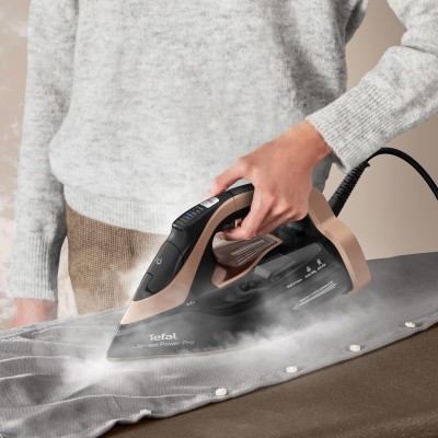 Праска Tefal Ultimate Power Pro, 3200Вт, 350мл, паровий удар -300гр, постійна пара - 85гр, керам. підошва, чорно-золотий (FV9E50