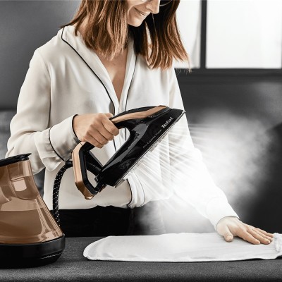 Праска-парогенератор Tefal Pro Express Vision, 3000Вт, 1200мл, паровий удар -800гр, постійна пара - 180гр, керам. підошва, чорно
