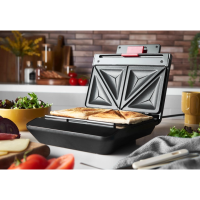 Сендвічмейкер Russell Hobbs, 750Вт, 1 пластина-сендвіч, корпус-пластик, чорний (26800-56)