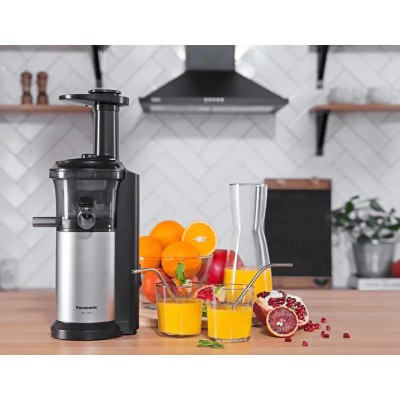 Соковитискач Panasonic Viva Collection шнековий 150Вт, чаша-0.4л, пластик/метал, чорний (MJ-L500STQ)