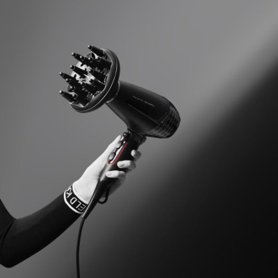 Фен Rowenta x Karl Lagerfeld K/Pro Stylist, 2200Вт, 3 режими, іоніз-я, дифузор, 2 концентратора, хол. обдув, чорний (CV888LF0)