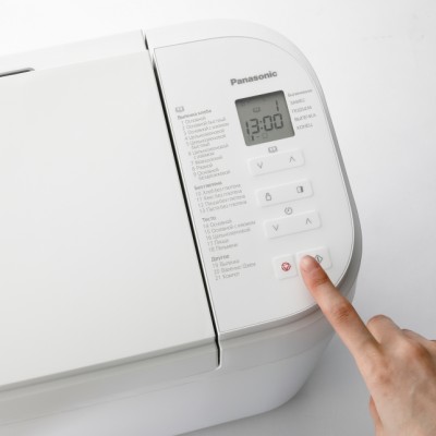Хлібопічка Panasonic 550Вт, програм-21, макс.вага -1.25кг, форма-прямокутник, пластик, білий (SD-B2510WTS)