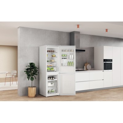 Холодильник Whirlpool з нижн. мороз., 191x60х68, холод.відд.-231л, мороз.відд.-104л, 2дв., А++, NF, інв., дисплей, зона нульова,