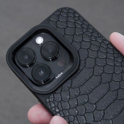 Чохол Kajsa Snake Pattern iPhone 15 olive