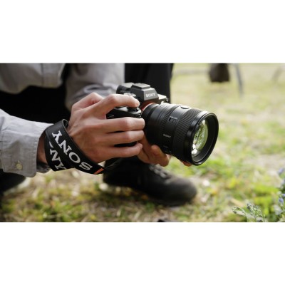 Об'єктив Sony 85mm f/1.4 GM II для NEX FF (SEL85F14GM2B.SYX) Об'єктив Sony 85mm f/1.4 GM II для NEX FF (SEL85F14GM2B.SYX)