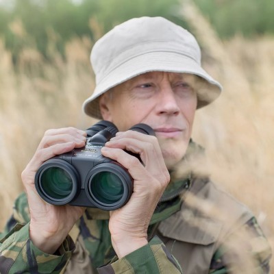 Бінокль Canon 10x42L IS WP, оптична стабілізація (0155B010) Бінокль Canon 10x42L IS WP, оптична стабілізація (0155B010)