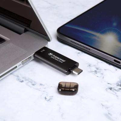 Портативний SSD Transcend 512GB USB 3.1 Gen 2 Type-A + Type-C ESD310 Чорний (TS512GESD310C) Портативний SSD Transcend 512GB USB 3.1 Gen 2 Type-A + Type-C ESD310 Чорний (TS512GESD310C)