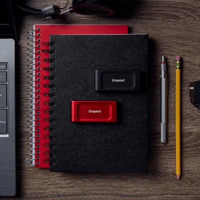 Портативний SSD Kingston 1TB USB 3.2 Gen 2 Type-C XS1000 (SXS1000/1000GA) Портативний SSD Kingston 1TB USB 3.2 Gen 2 Type-C XS1000 (SXS1000/1000GA)