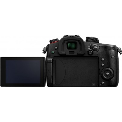 Цифр. фотокамера Panasonic GH5M2 Body