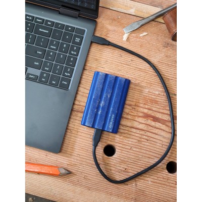Твердотільний запам’ятовувальний пристрій накопичувач (SSD) USB3.1 2TB EXT. SHIELD T7 MU-PE2T0R/EU SAMSUNG Твердотільний запам’ятовувальний пристрій накопичувач (SSD) USB3.1 2TB EXT. SHIELD T7 MU-PE2T0R/EU SAMSUNG