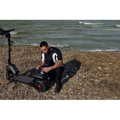 Електросамокат Segway-Ninebot MAX G3 E, сірий Електросамокат Segway-Ninebot MAX G3 E, сірий