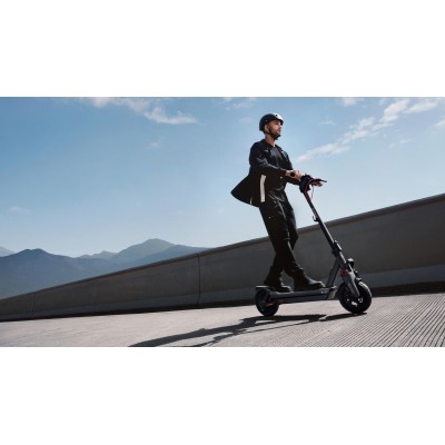 Електросамокат Segway-Ninebot MAX G3 E, сірий Електросамокат Segway-Ninebot MAX G3 E, сірий