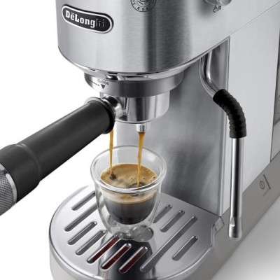 Кавоварка DeLonghi EC 890.M