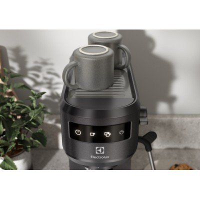 Кавоварка Electrolux ріжкова, 1л, мелена, ручний капуч, LED-дисплей, підігрів чашок, чорний (E6EC1-6BST)