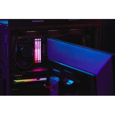 Оперативна пам'ять Kingston DDR5 8GB 5200 FURY Beast RGB (KF552C40BBA-8)