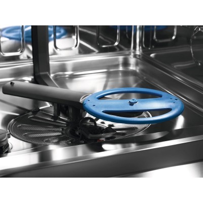 Посудомийна машина Electrolux, 14компл., A+++, 60см, дисплей, інвертор, 3й кошик, нерж (SEM94830SX)