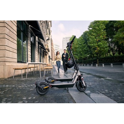 Електросамокат Segway-Ninebot F3 E, сірий Електросамокат Segway-Ninebot F3 E, сірий