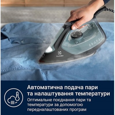 Праска Electrolux, 2600Вт, 370мл, паровий удар 230гр, алюмінієва підошва, зелено-чорний (E7SI2-6OG) Праска Electrolux, 2600Вт, 370мл, паровий удар 230гр, алюмінієва підошва, зелено-чорний (E7SI2-6OG)