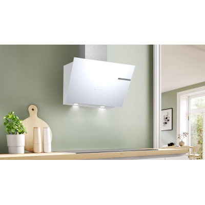 Витяжка Bosch похила, 60см, 700м.куб/год, білий Витяжка Bosch похила, 60см, 700м.куб/год, білий