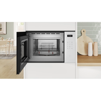 Мікрохвильова піч Bosch вбудована, 25л, електр. керув., 900Вт, гриль, дисплей, білий