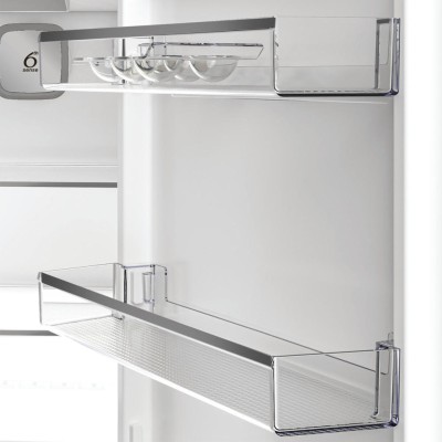 Холодильник Whirlpool з нижн. мороз., 186.5x60х66.3, холод.відд.-210л, мороз.відд.-104л, 2дв., А++, NF, інв., дисплей, зона нуль