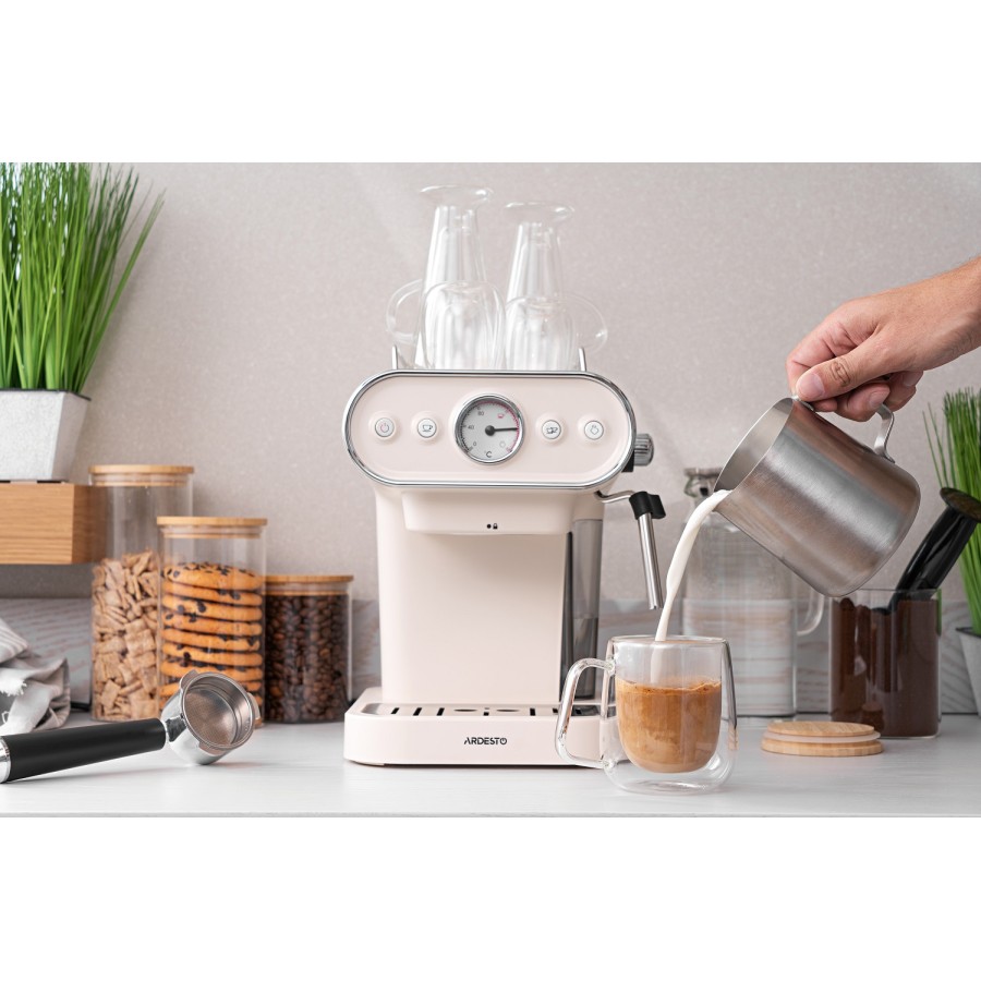 Кавоварка Ardesto ріжкова Vintage Dream 1.2л, мелена, ручний капучинатор, підігрів чашок, бежевий (FCM-E15BG) Кавоварка Ardesto ріжкова Vintage Dream 1.2л, мелена, ручний капучинатор, підігрів чашок, бежевий (FCM-E15BG)