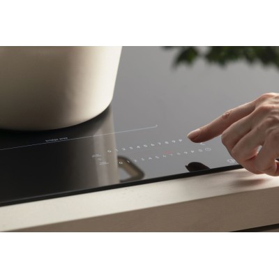 Варильна поверхня Gorenje індукційна, 60см, PowerBoost, TouchControl, Wi-Fi, збільшена площа приготування, чорний