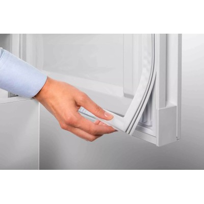 Холодильник Liebherr вбудований з нижн. мороз., 177x54.1х54.5, холод.відд.-182л, мороз.відд.-69л, 2дв., A++, NF, диспл внутр., б