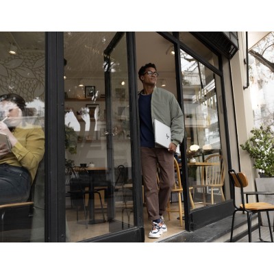 Ноутбук HP OmniBook 7 17-dc0001ua 17.3" FHD IPS Touch, Intel U7-258V, 32GB, F1024GB, UMA, Win11, сріблястий (C3VD5EA)