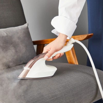 Прасувальна система Tefal IXEO Vision, 2200Вт, 1200мл, паровий удар -200гр, верт. відпарювання, керам. підошва, білий (QT1811E0)