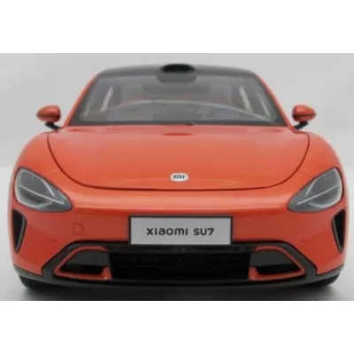 Колекційна модель Xiaomi SU7 1/18 Lava Orange BHR08KOGL