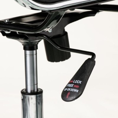 Крісло офісне Special4You Solano 6 artleather black (E7061)