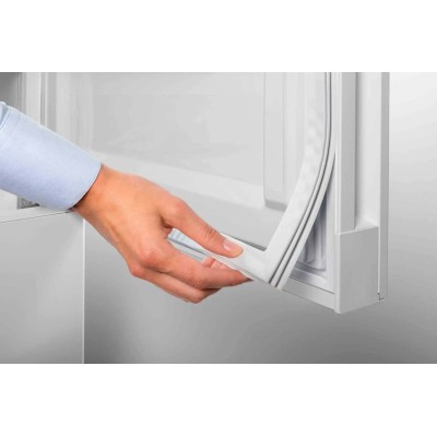 Морозильна камера Liebherr вбудована, 177x54.1х54.5, 209л, E, NF, диспл внутр., білий