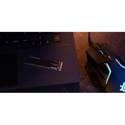 Накопичувач SSD WD M.2 1TB PCIe 4.0 Black SN850X (WDS100T2X0E)