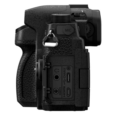 Цифр. фотокамера Panasonic DC-G97 Kit 14-140 mm f3.5-5.6 (DC-G97HE)