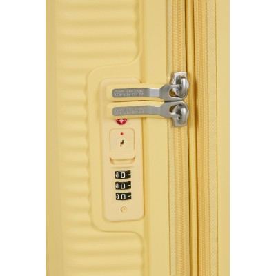 Валіза American Tourister, Soundbox, поліпропілен, мала, 55см, 35.5/41л, TSA, 4 колеса, EXP, пастельно-жовтий (32G*16001)