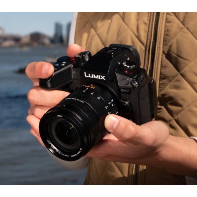 Цифр. фотокамера Panasonic DC-GH7 Kit 12-60 mm f2.8-4