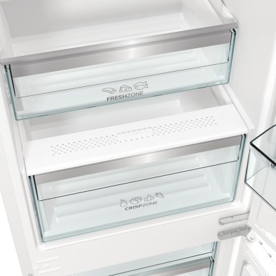 Холодильник Gorenje вбудований з нижн. мороз., 177x69x55см, 2 двері,252(76)л, А+, NF+, Зона св-ті, Диспл, Wi-Fi, Біли (NRKI517E6
